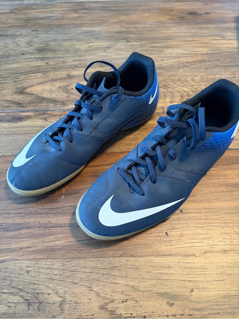 Nike indoor soccer shoes